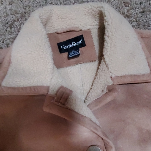 Northcrest Velvety Jacket - Picture 4 of 6